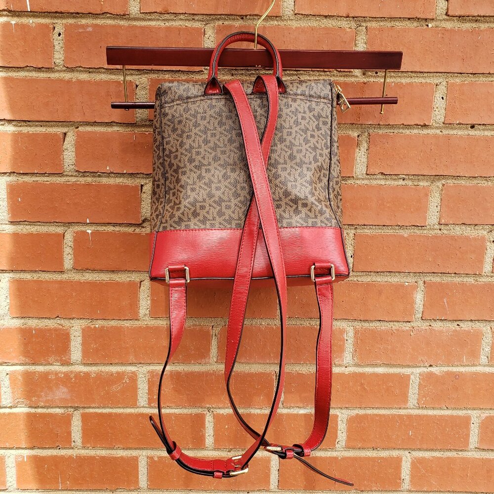 BNWoT DKNY Bryant Signature Top Zip Backpack in camel brown / candy red (OS) - Picture 3 of 8